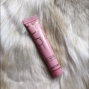 Figs and Rouge Soft Focus Pore Perfect